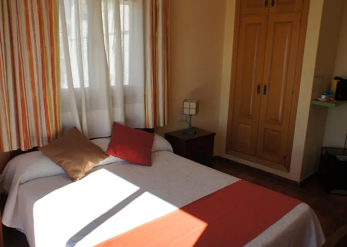 Hotel Casa Vazquez 2*
